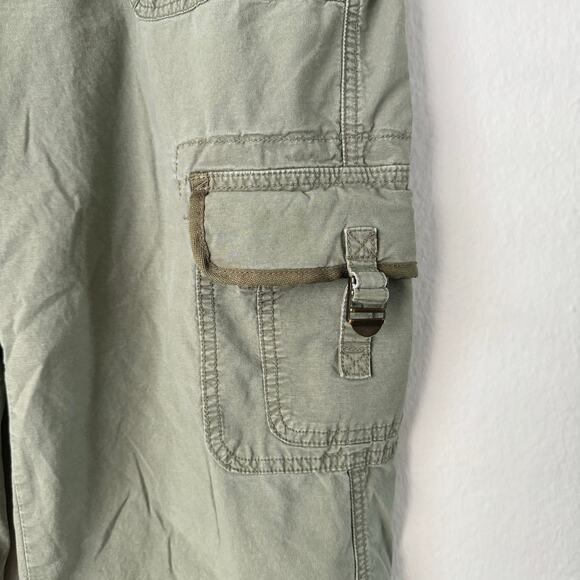 Vintage Faded Glory Womens Green Cargo Capri Pant Cuffed Utility Outdoor Size 16 - Picture 9 of 10